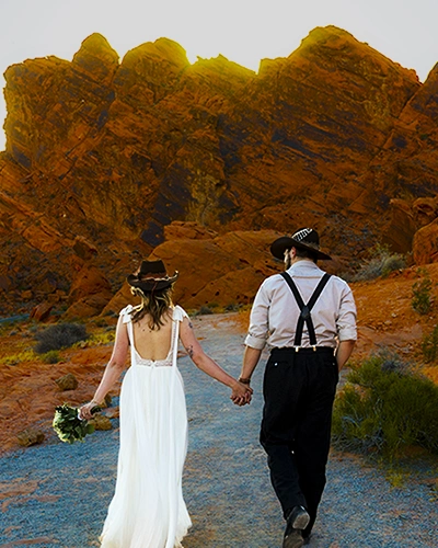 Wedding couple at Valley of Fire sunset